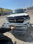 Решетка радиатора Toyota land cruiser 200 lx570