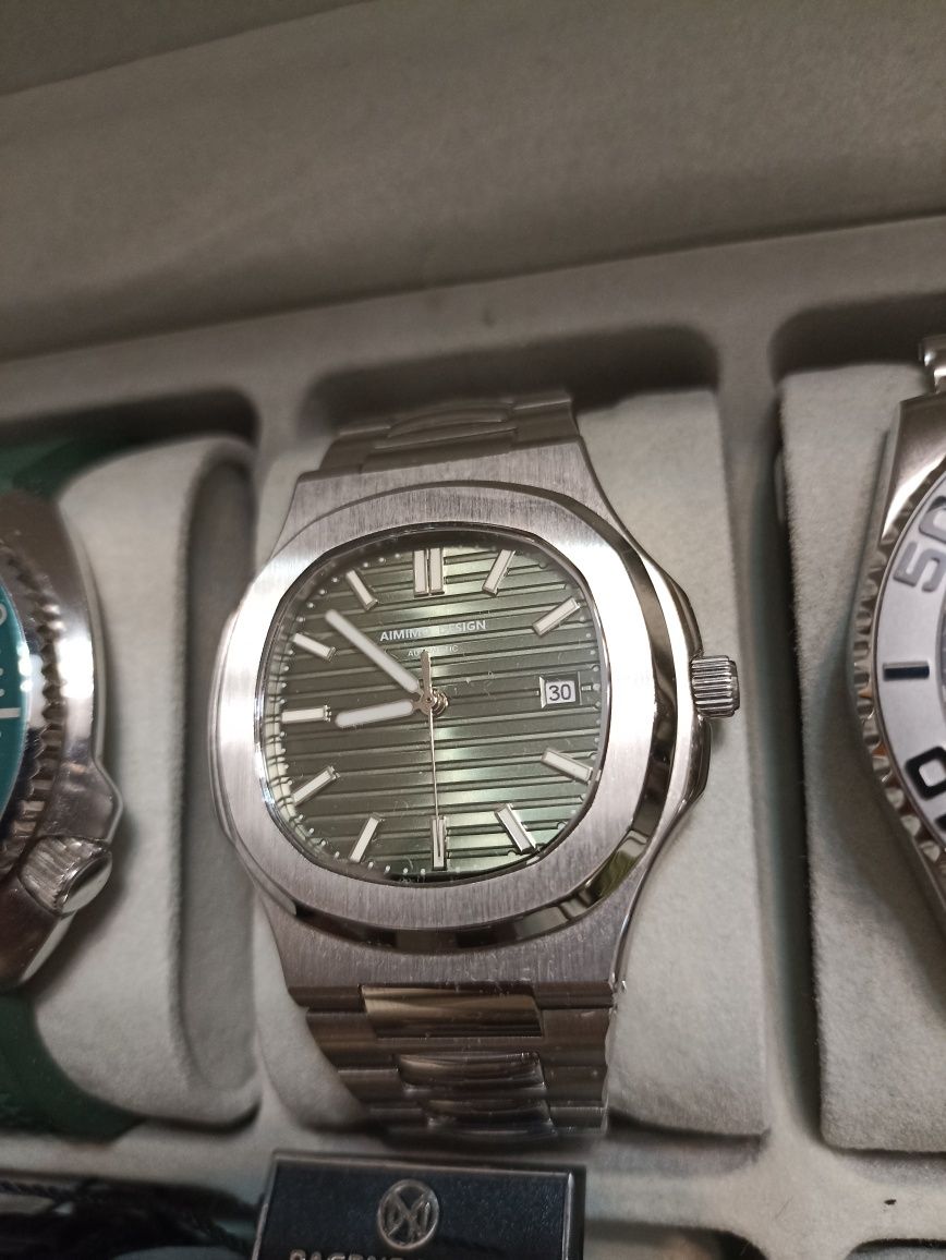 Механические часы дайверы до 200м. Patek Philippe..