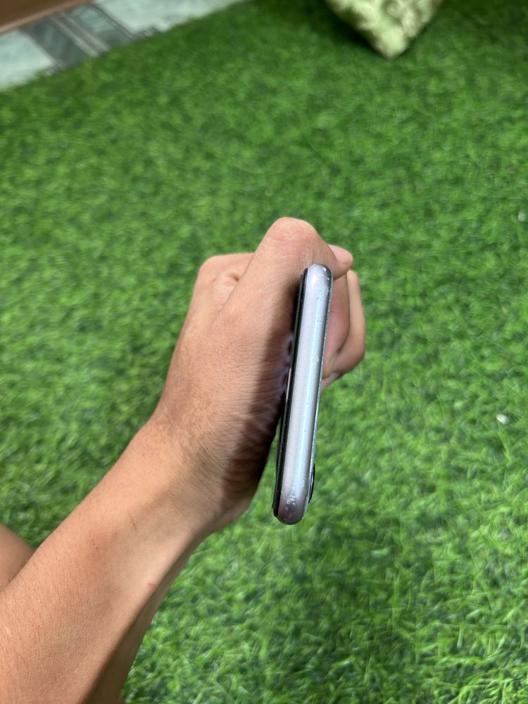 Iphone 11  128 gb