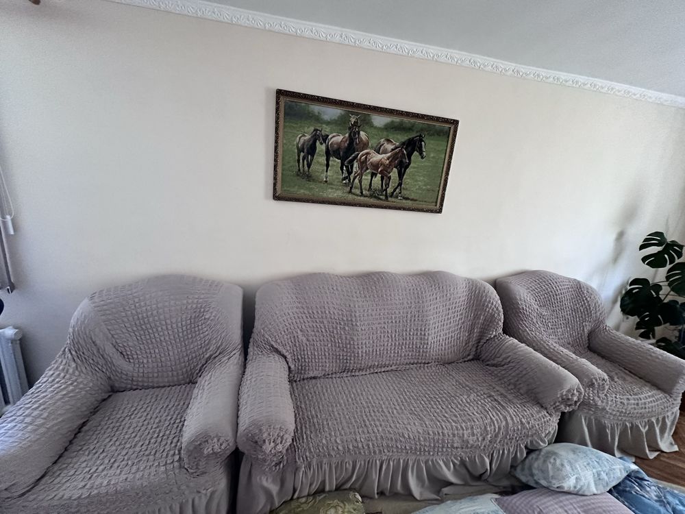 Продам диван в хорошем состоянии