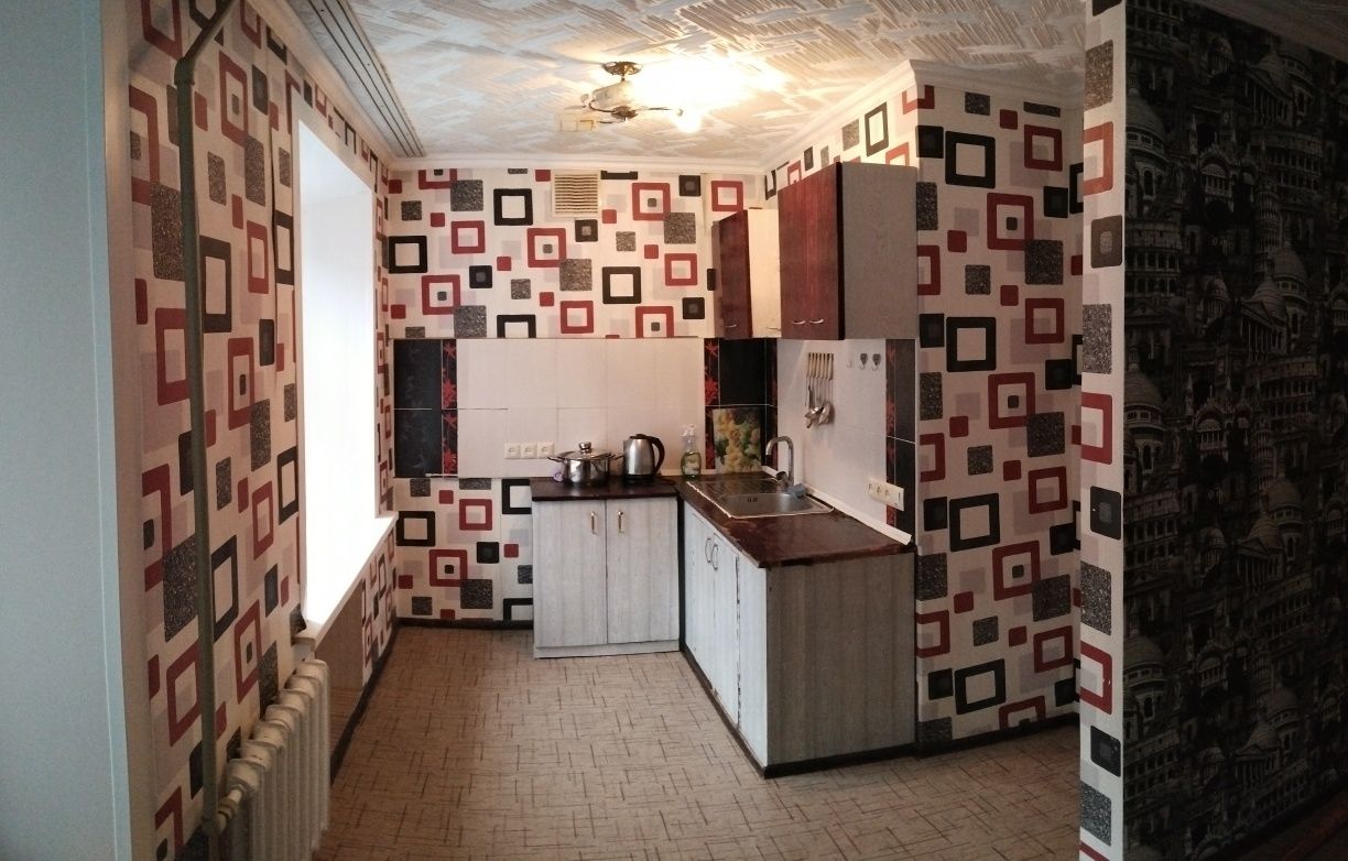 Продам 3-х комнатную квартиру на 2 этаже, г. Серебрянск