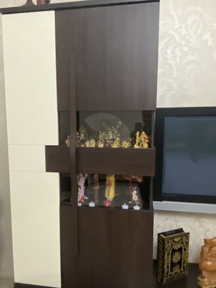 Стенка для гостиной, шкафы с подстветкой