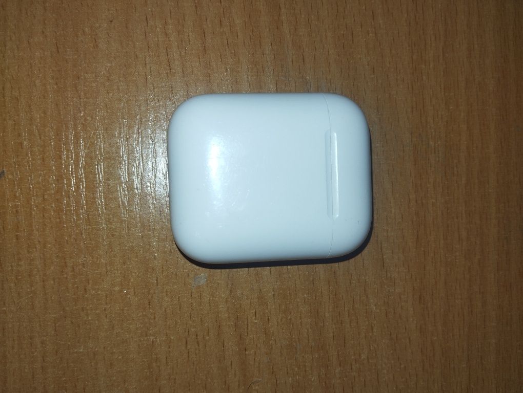 Air pods 1 в хорошем состоянии