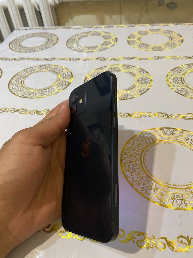 iPhone 12 с гарентей