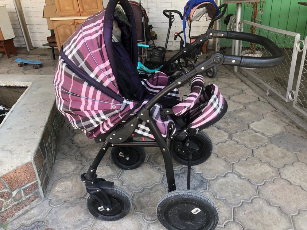 Продам коляску