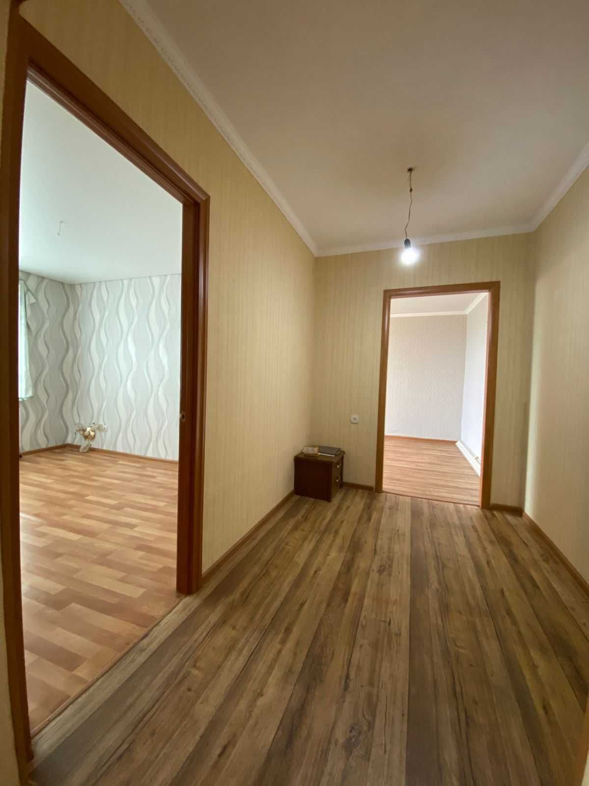 Продам 2-х ком. квартиру - на 8 МКР! - Есть торг