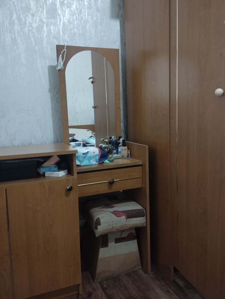 Спальный гарнитур