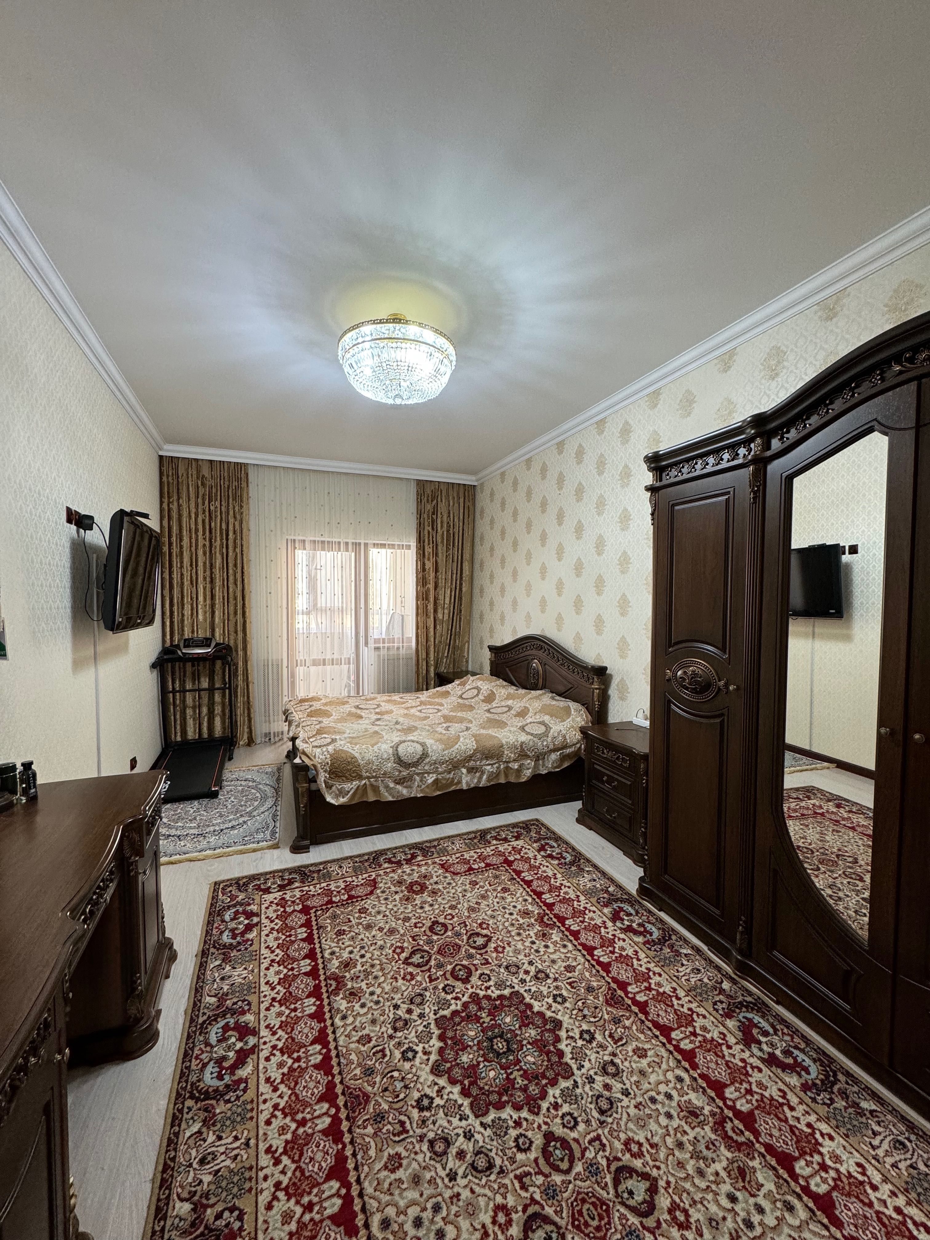 Продам 5-ти комн. квартиру по пр.Санкибай батыра 253/6