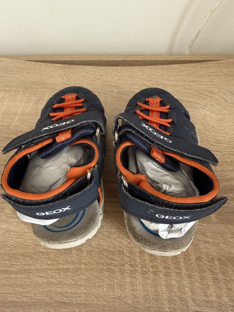 Продам сандалии Geox Respira 23р-р