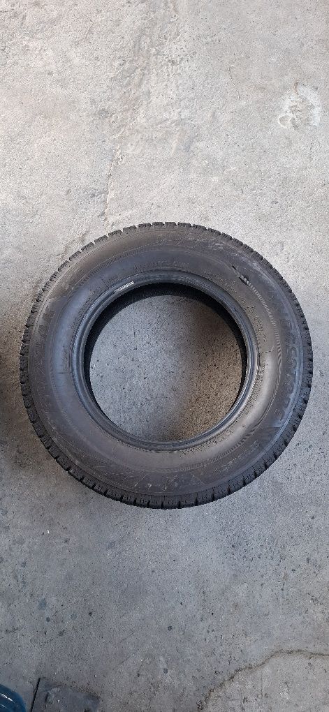 Шина  1шт 175 70 R13 Bridgestone Blizzak