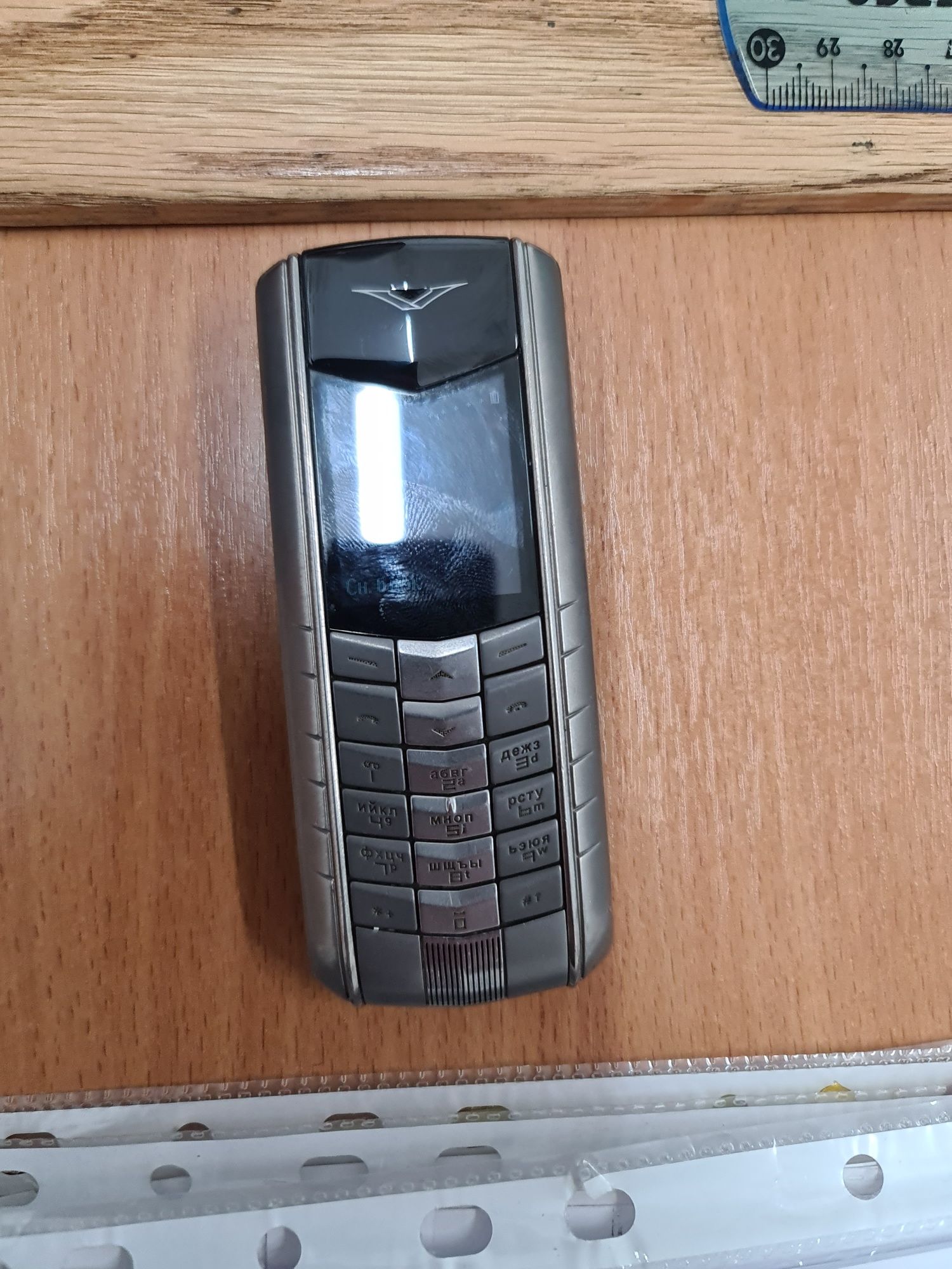 Телефон Vertu Ascent Le Man's limited edition
