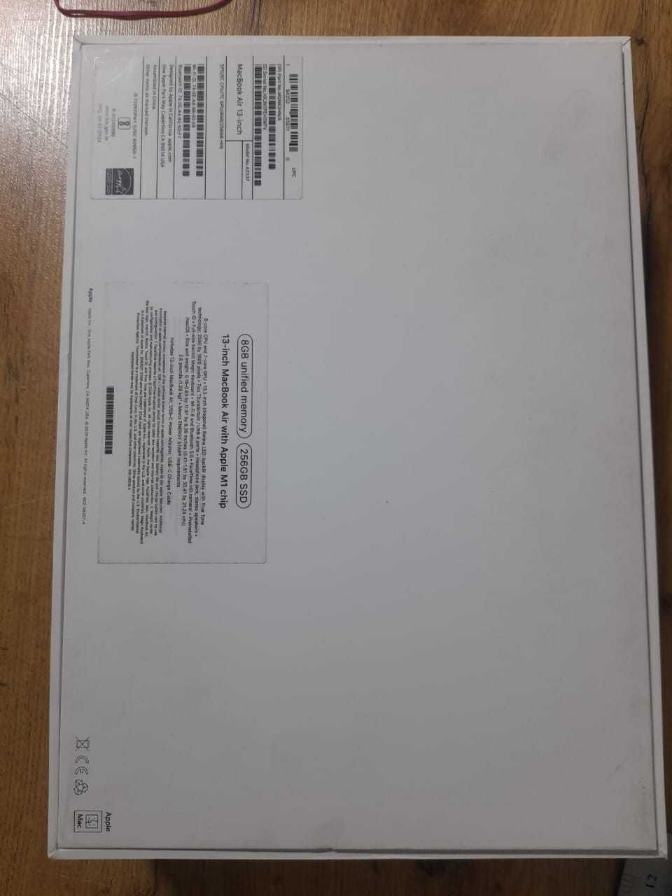 Apple MacBook Air 13 2020 EN 13.3" / 8 Гб / SSD 256 Гб / macOS / MGN63