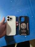 Iphone 16 pro zoloto
