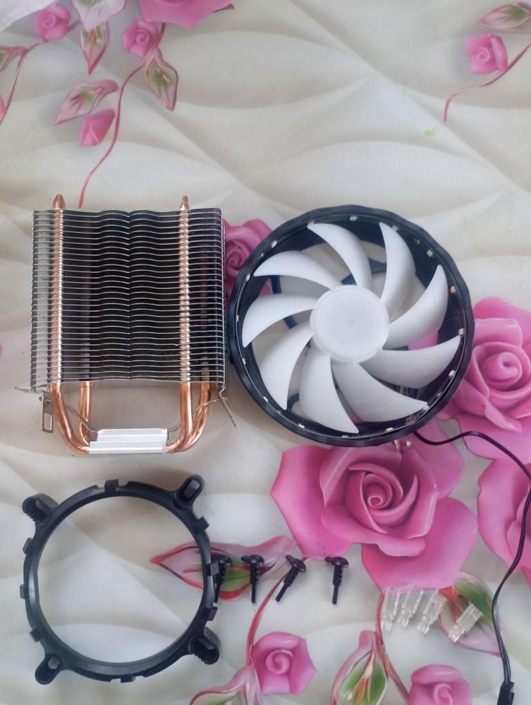 комплект, материнская плата intel сокет 1155 2 cpu 3 озу  и кулер 95wt