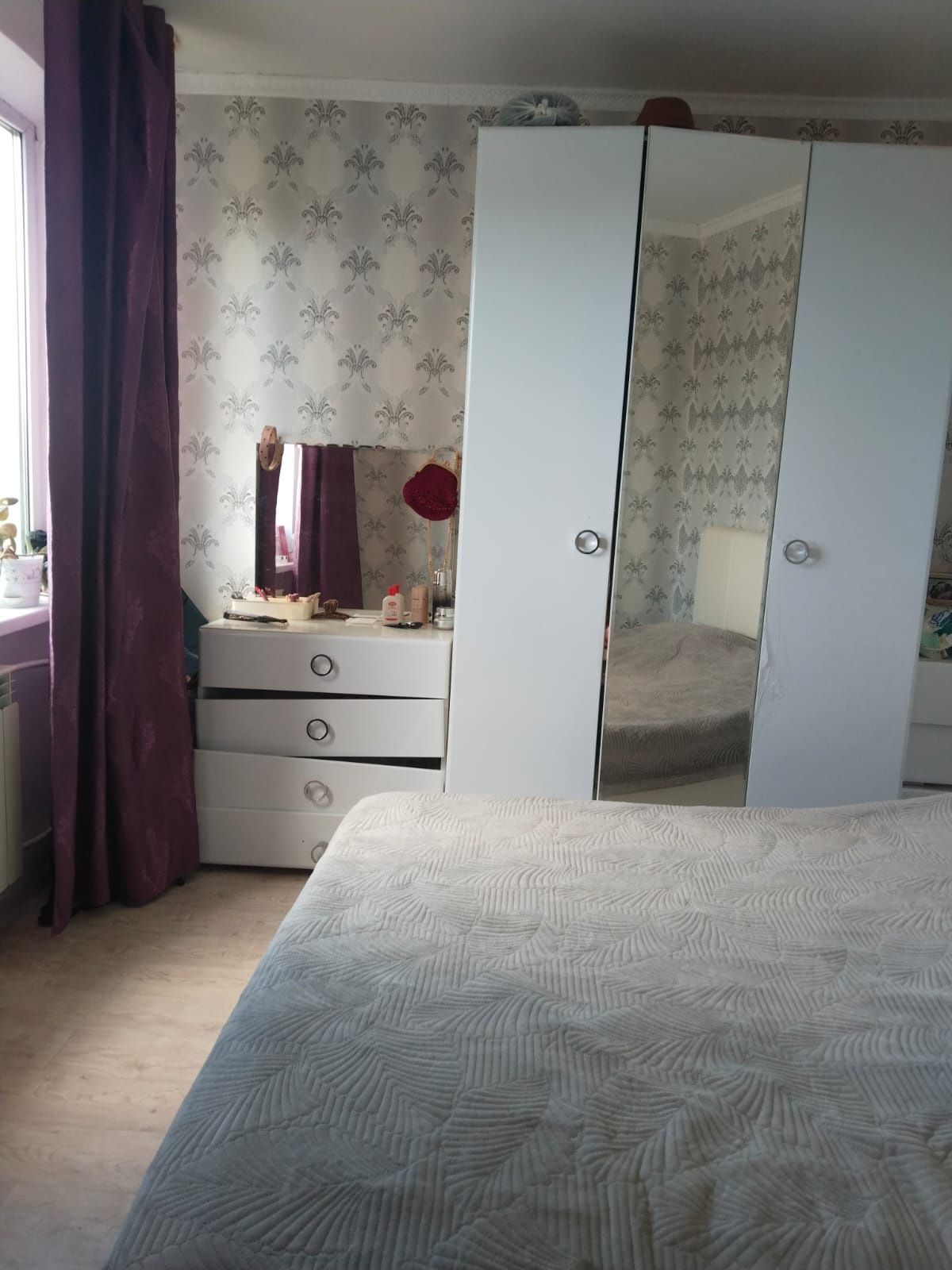 Продам 3 ком кв 49 м2 в районе универмаг