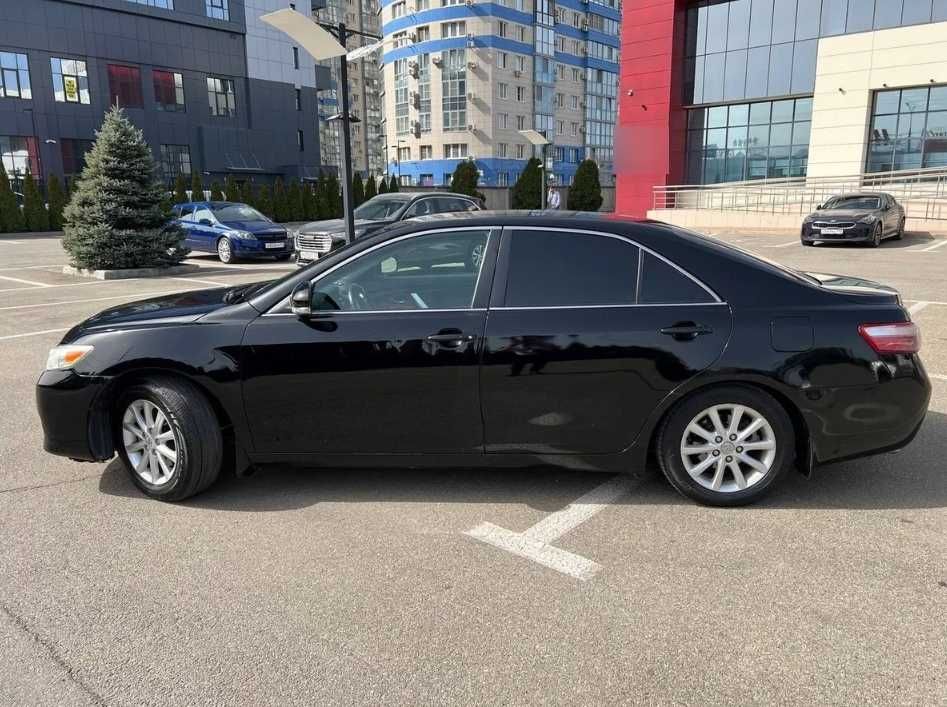 Продам Toyota Camry, 2010