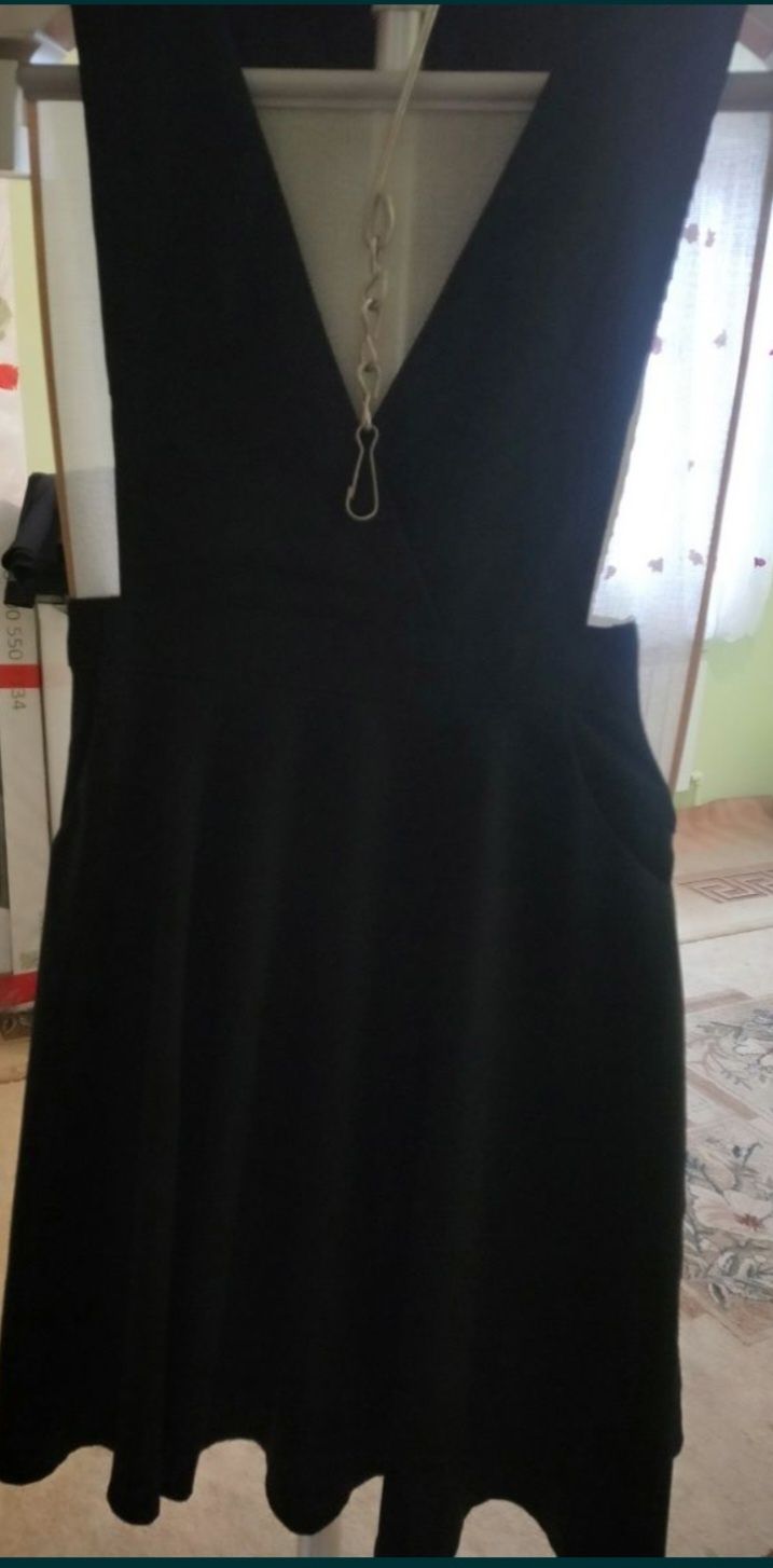 Продам школьные юбки