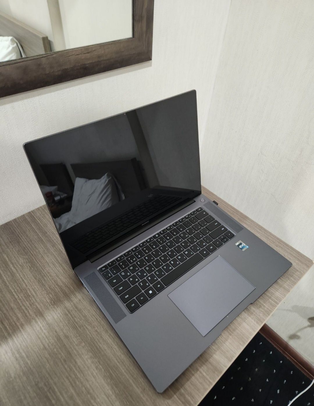 Huawei matebook 16s