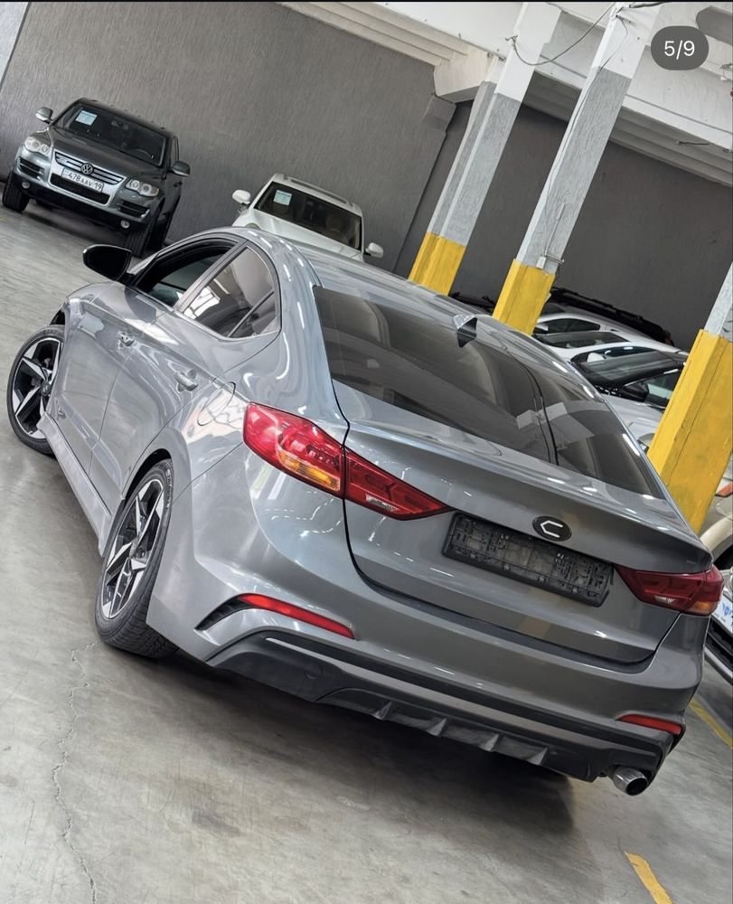 СРОЧНО Продам машину Hyundai Elantra 2018