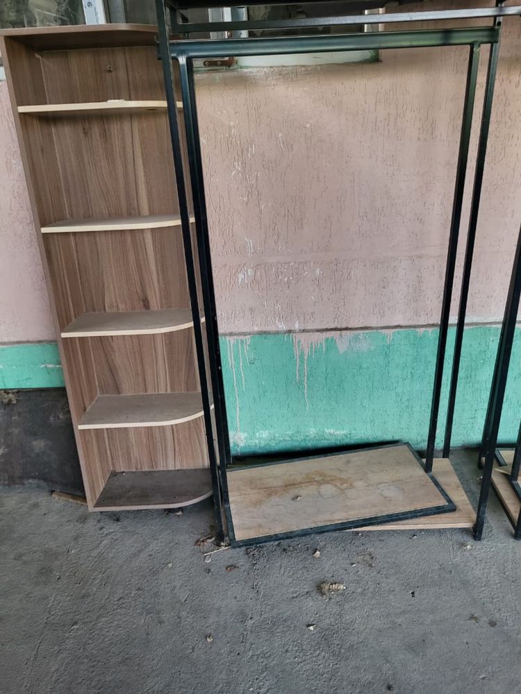 Продается стеллаж