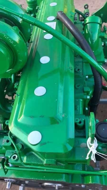 John deere двигитель 6068HN052 новый.