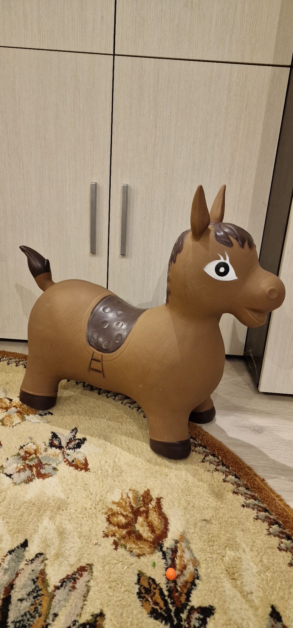 Продам ослика для деток