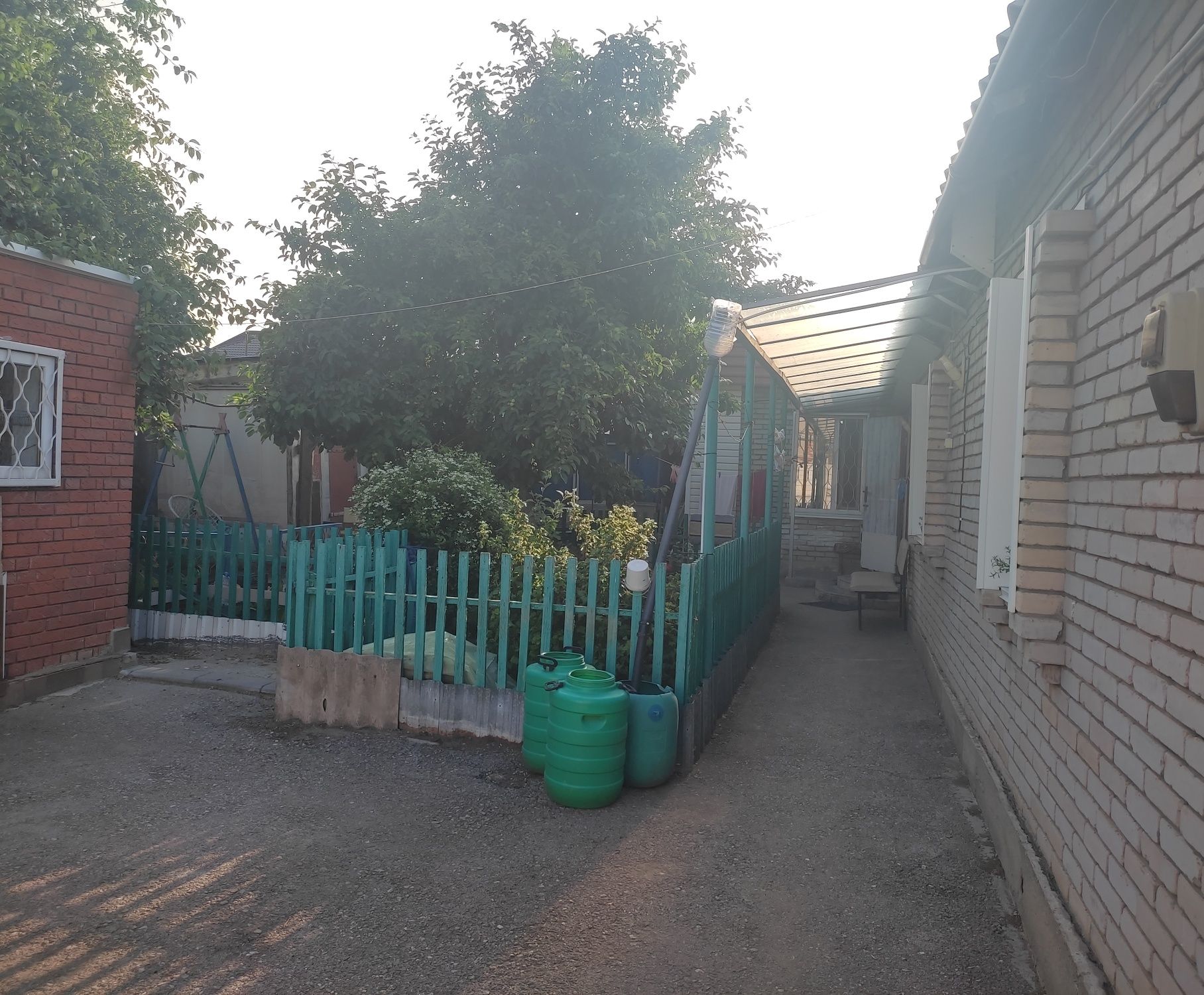 Дом 86 кв м. Район КИНЭУ, Западный.