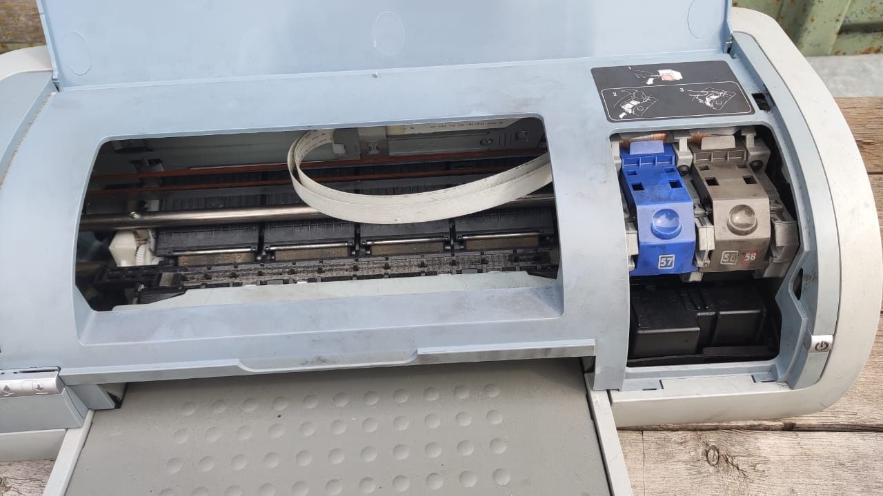 Принтер струйный цветной HP Deskjet 5150