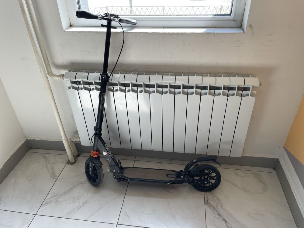 Продам самокат 2 штуки