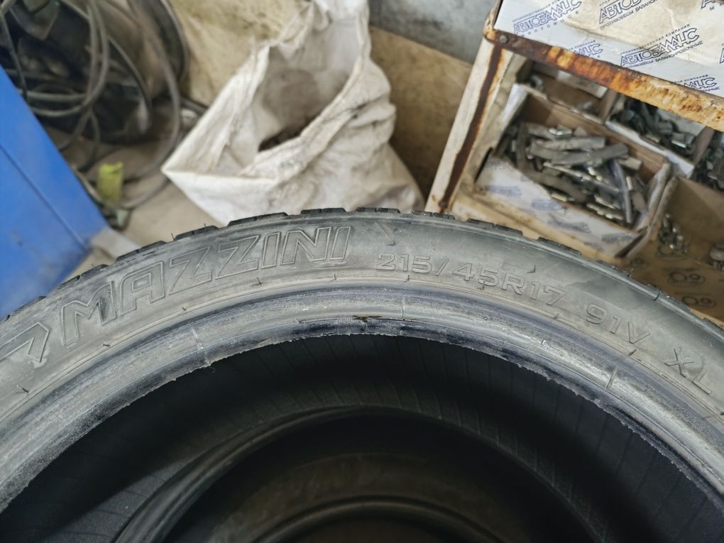 Резина 215/45/17