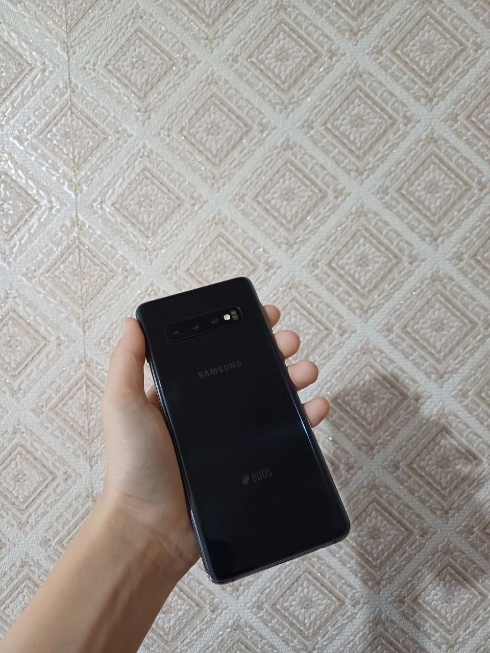 samsung s10 12-й андроид /обмен на телефоны
