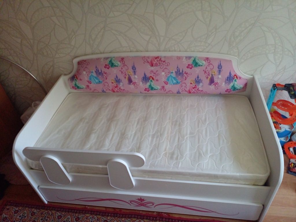 Мебель для спальни