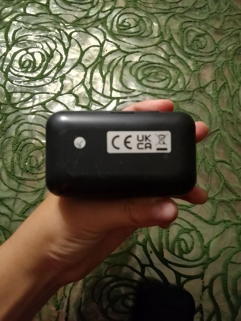 Продаю наушники беспроводные