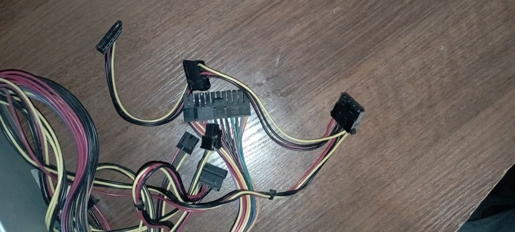 Блок питания gamemax 400 w