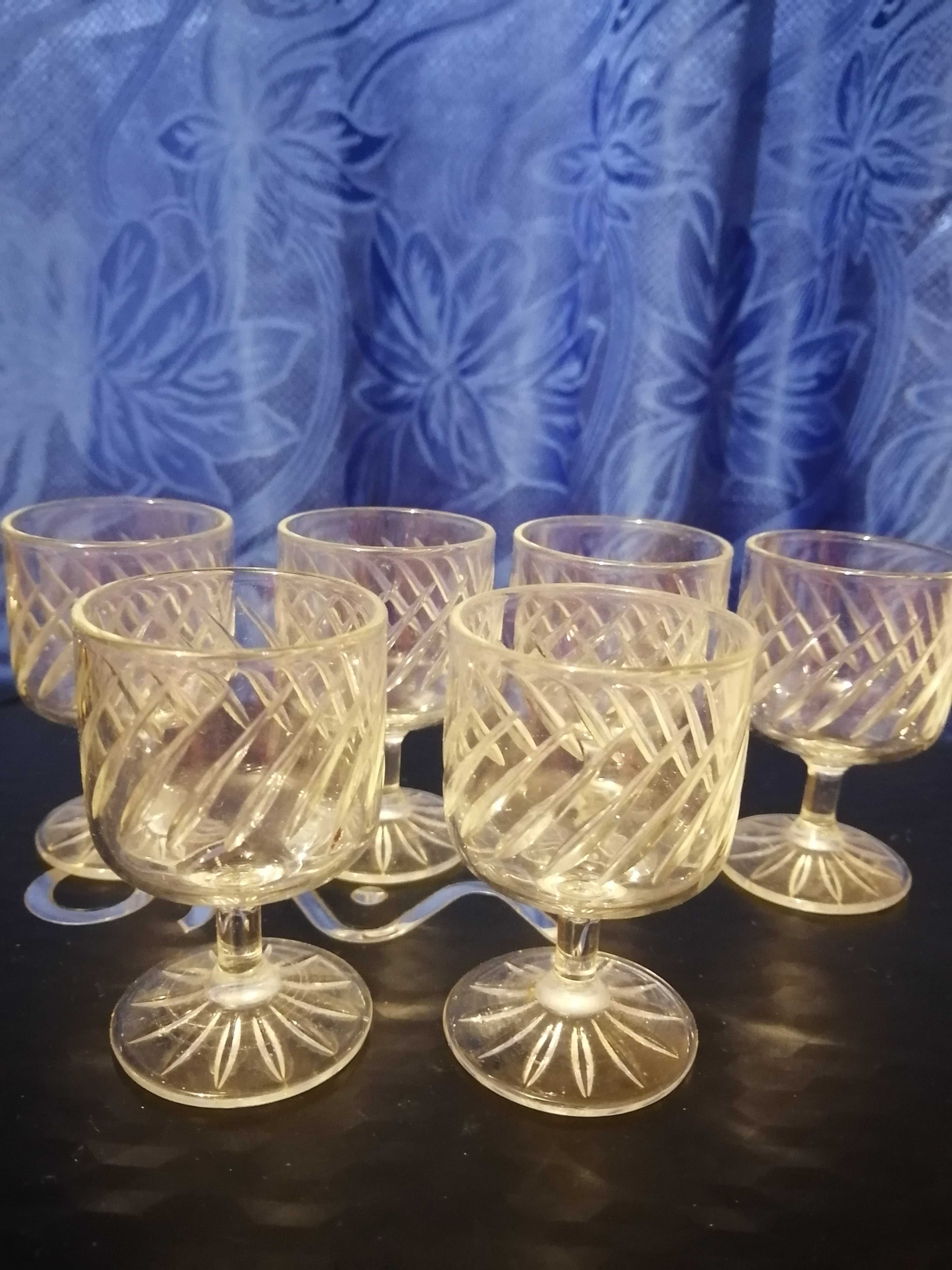 Рюмки хрустальные