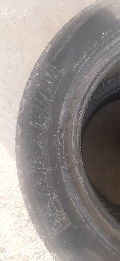 Шины для авто.  В хорошем состоянии