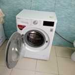 Продам стиральную машину LG