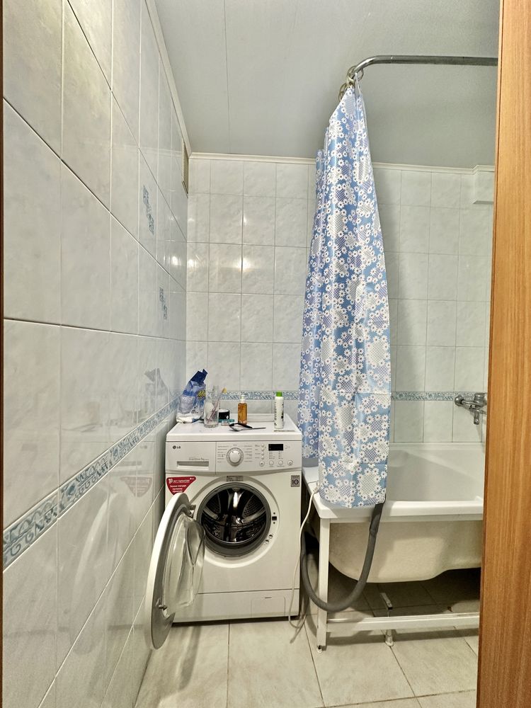 Продам 2 комнатную квартиру в Костанае