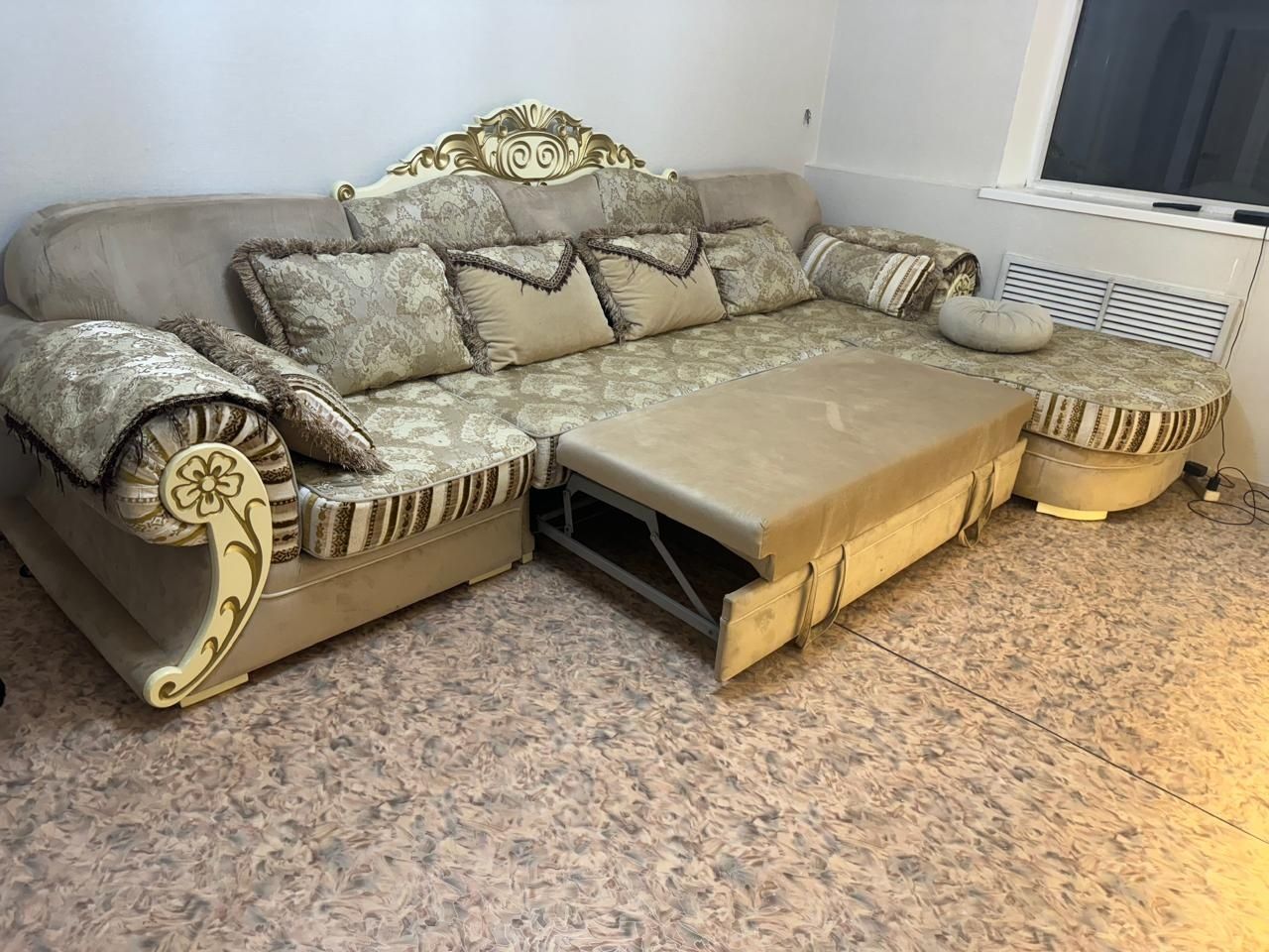 Продам диван восточный стиль