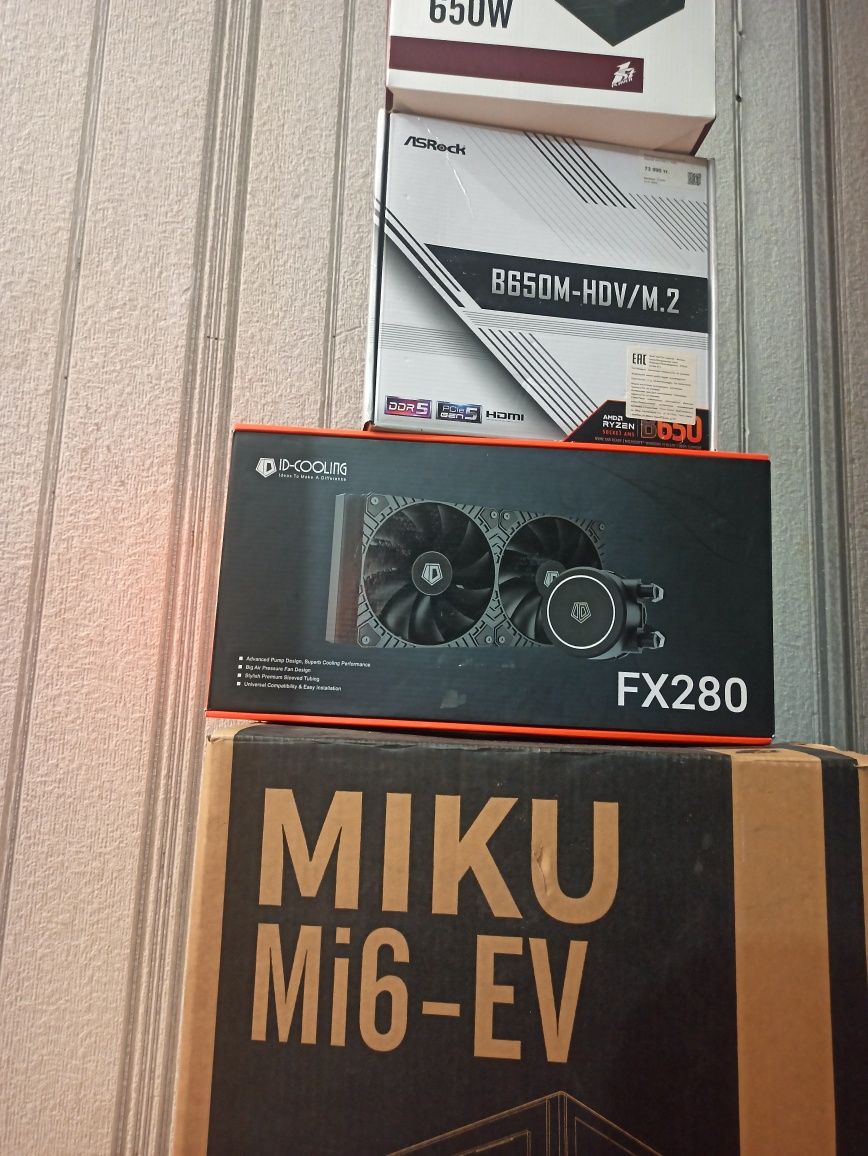 Ryzen 5 7500F/DDR 5 32gb 6400mhz/RTX 2060Super