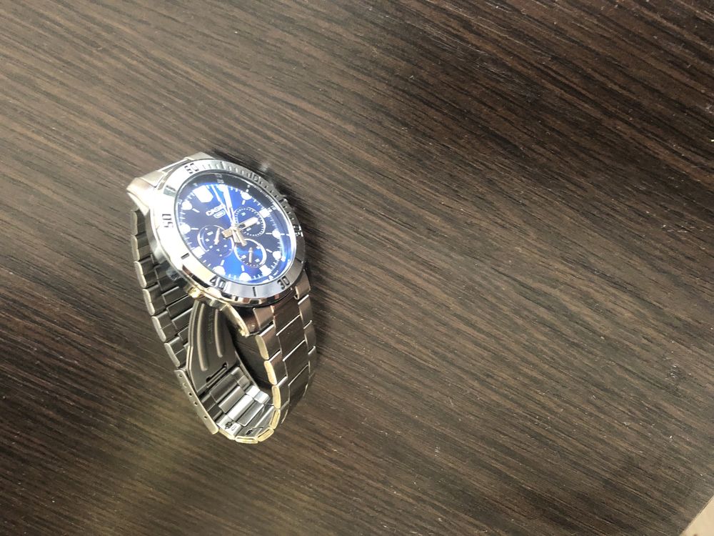 часы срочно продаетсся Casio mtp 300vd 30тыс тенге