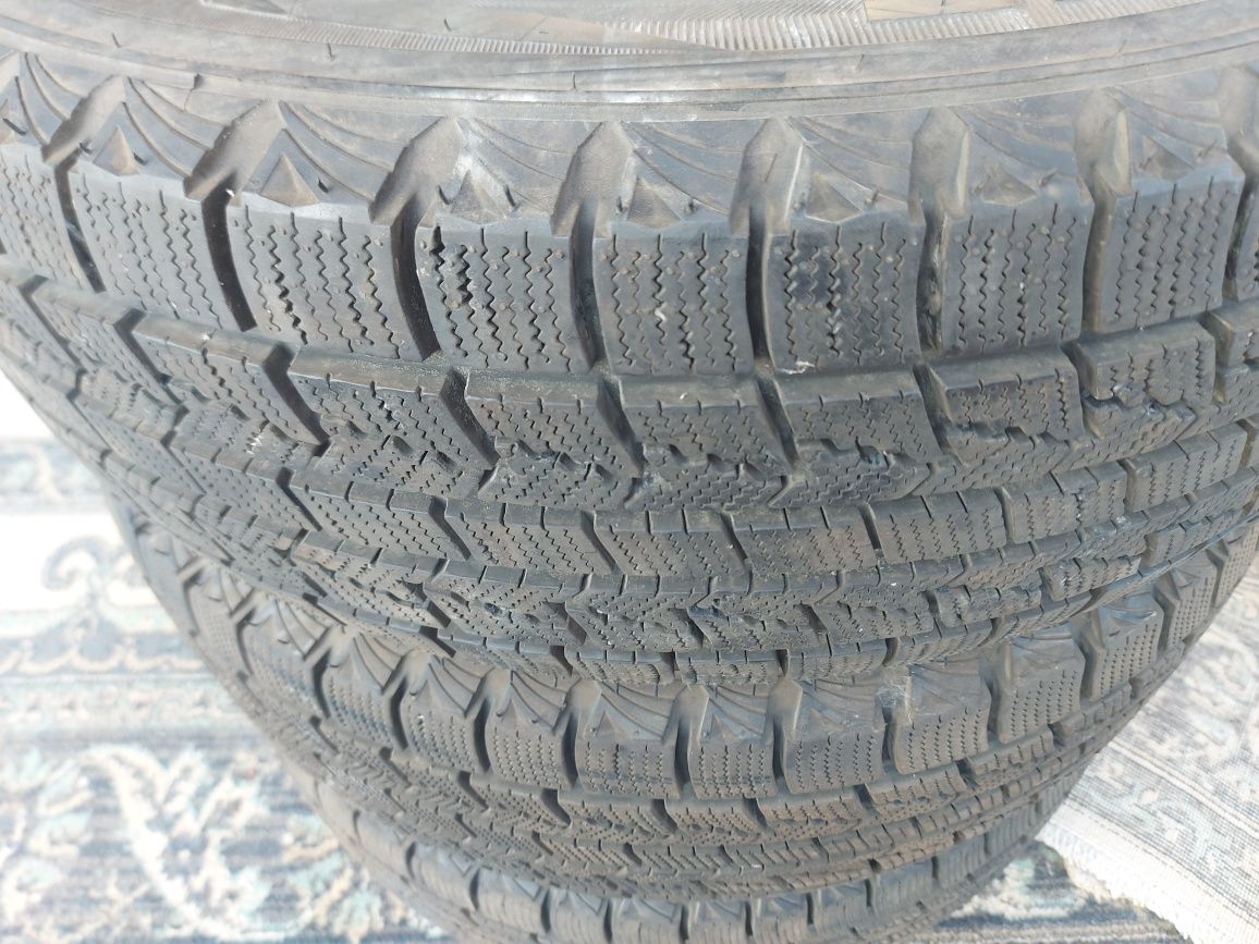 NEXEN  195/65/15