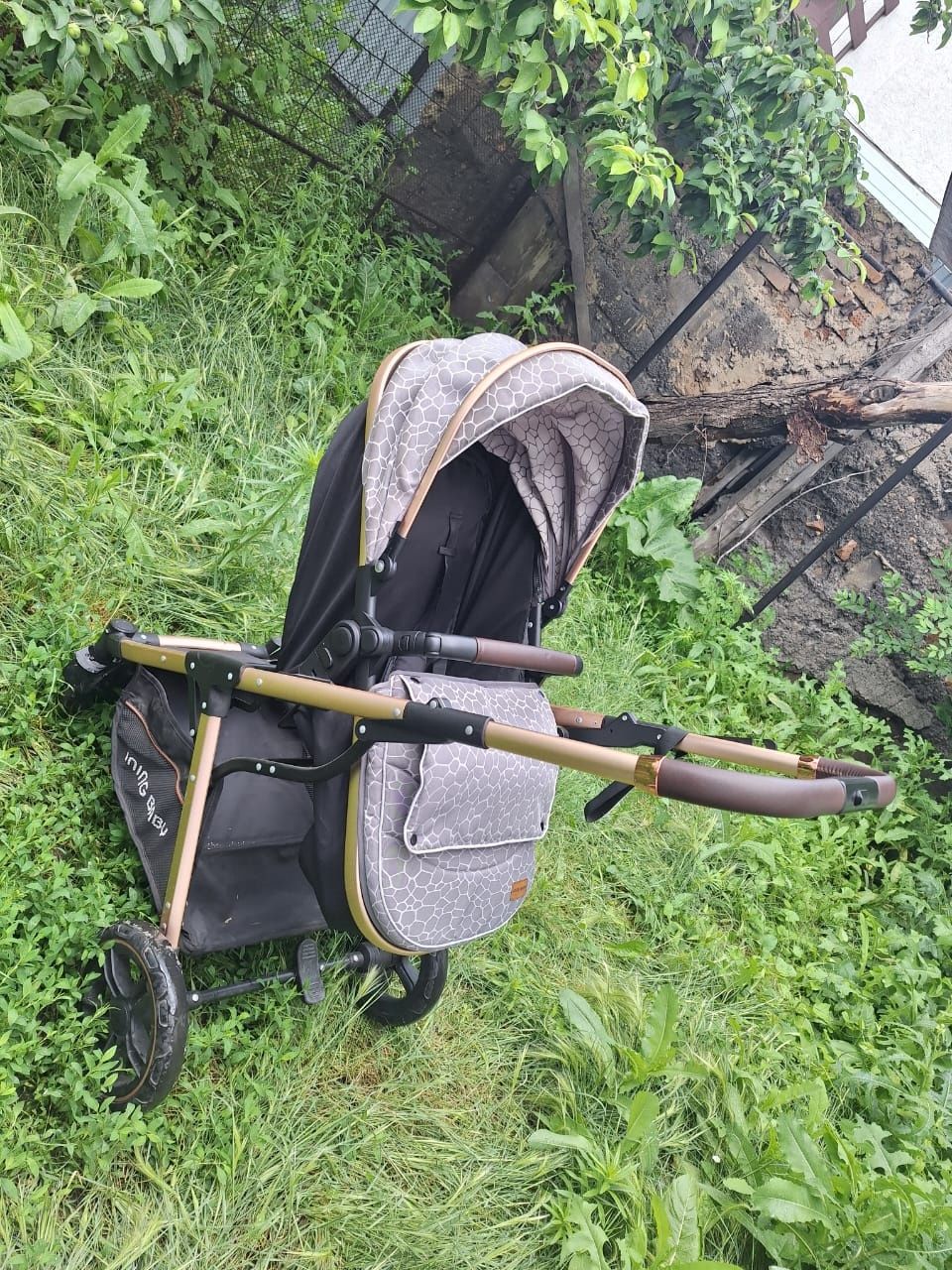 Продам детскую коляску зима лето