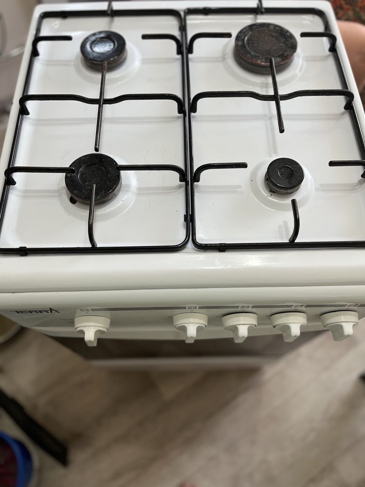 Продам газплиту
