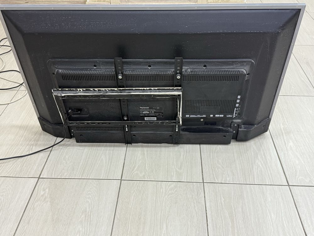 Телевизор Skyworth 40 дюймов
