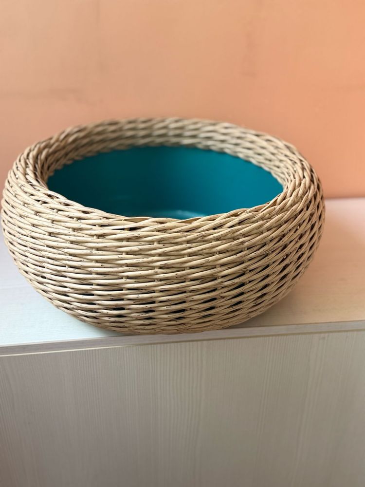 Кашпо из ротанга