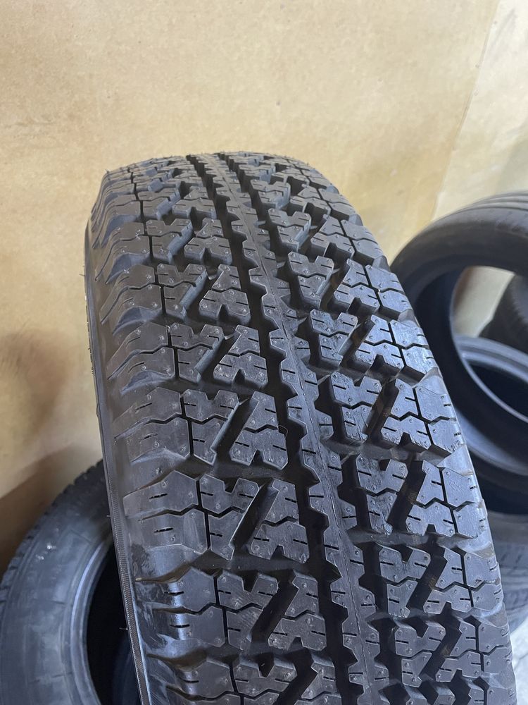 Кумхо 225/70Р15 1шт