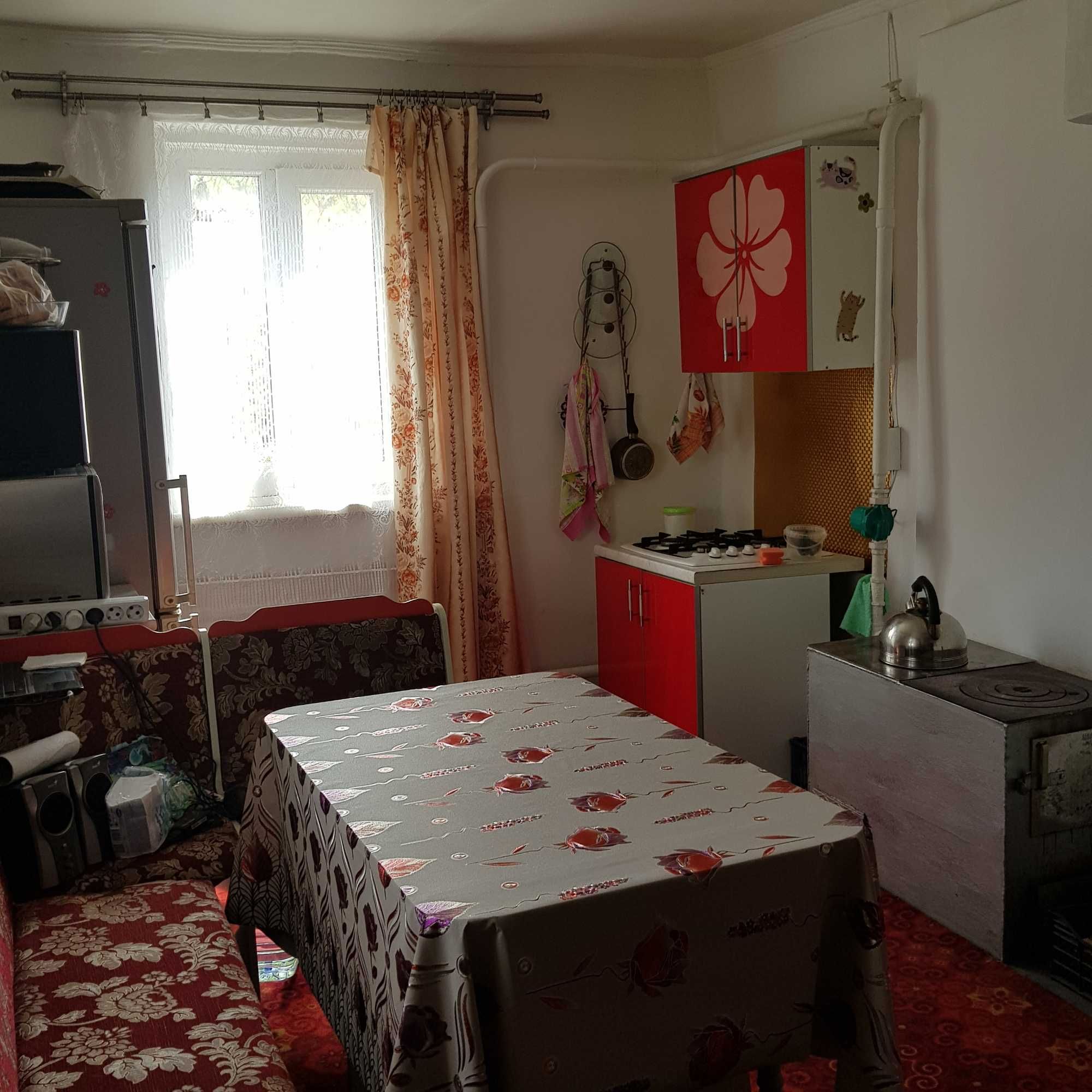 Продам две трети дома