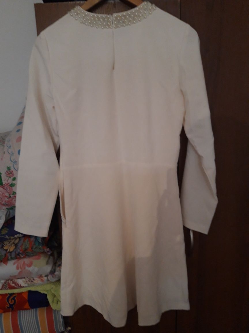 Платья, платье H&M  за 11000 тенге новый
