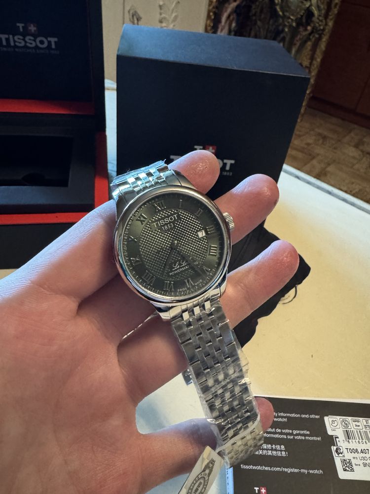 Часы Tissot новые